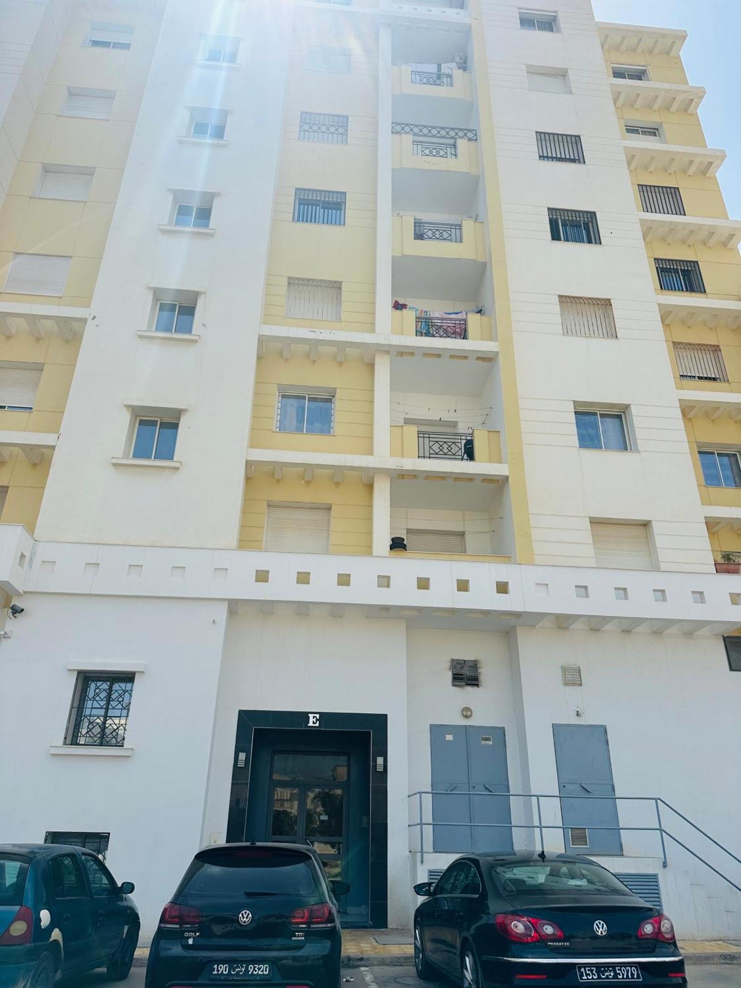 Stunning 3 Bedroom Apartment In Khezema, Sousse Just 5 Minutes From The Beach Extérieur photo