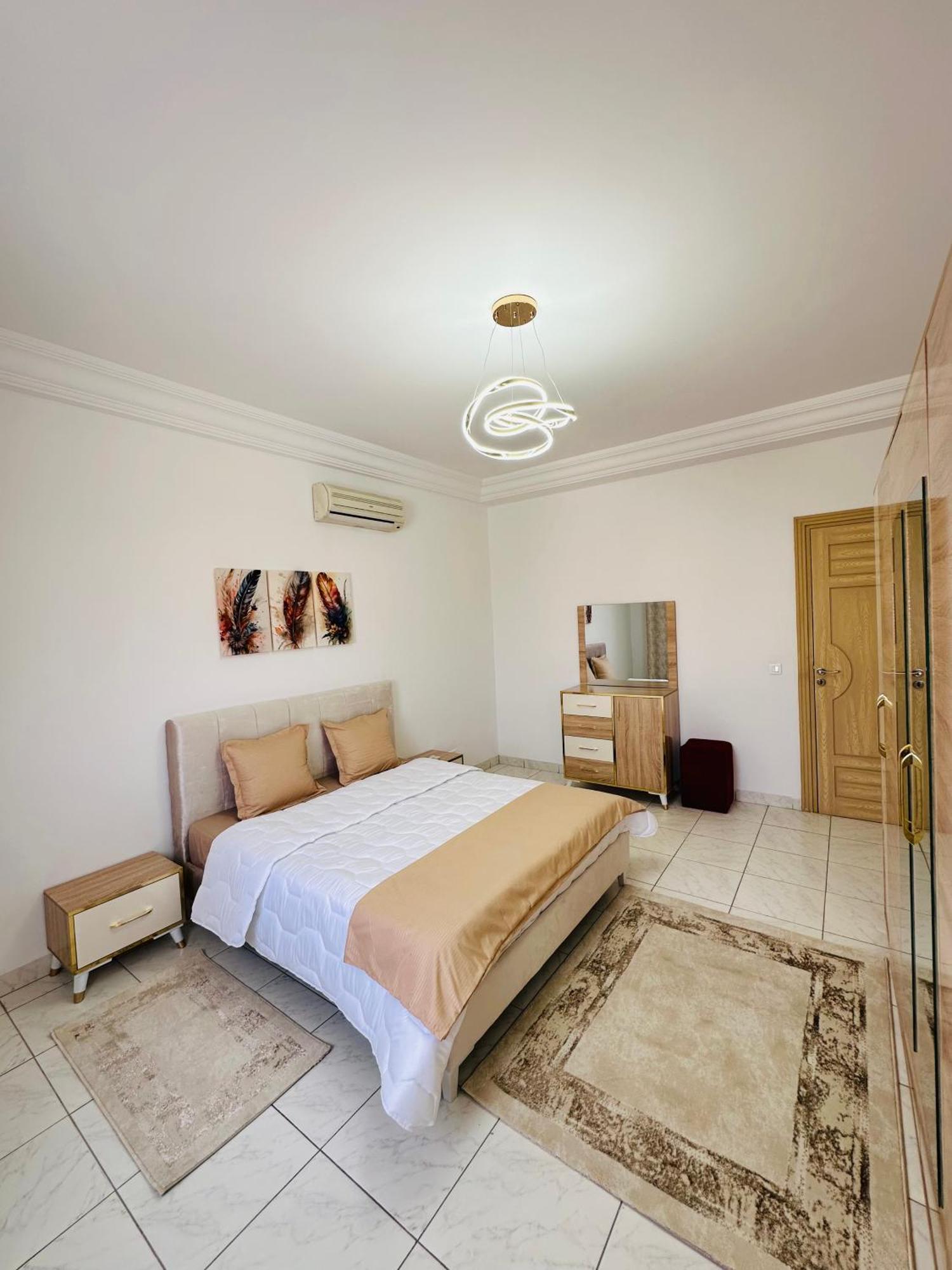 Stunning 3 Bedroom Apartment In Khezema, Sousse Just 5 Minutes From The Beach Extérieur photo